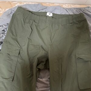 Men's Olive Cargo Pants